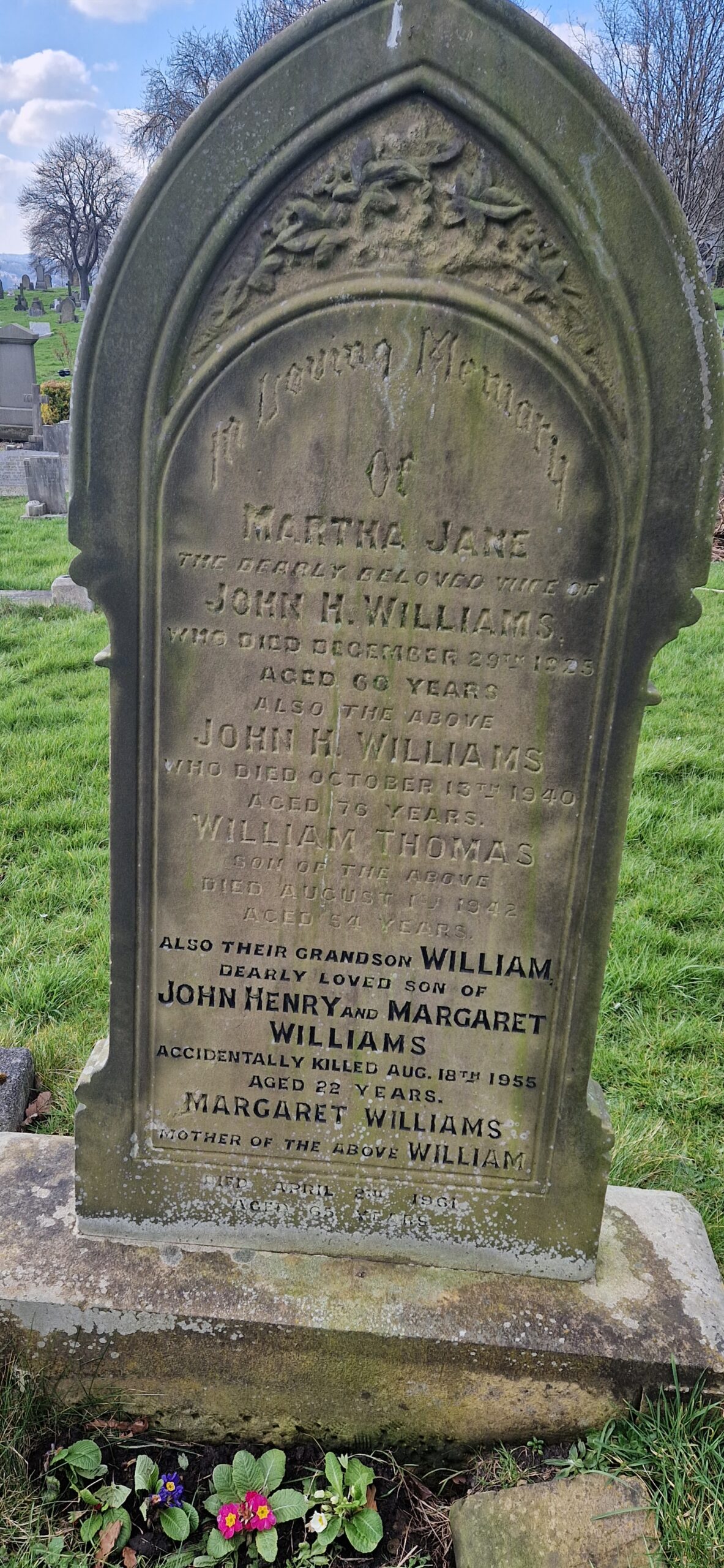 possible Williams family extra picture